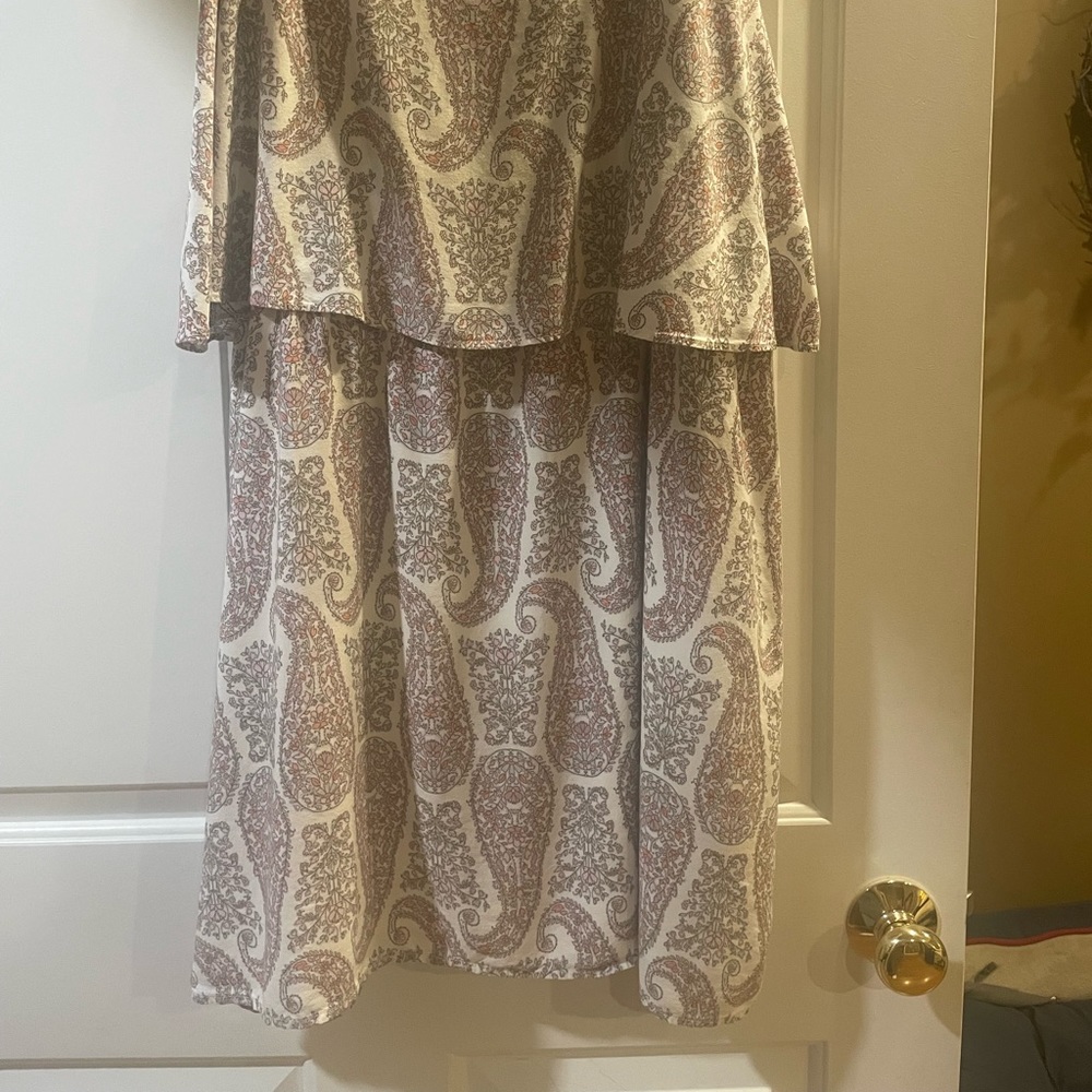 Cute Old Navy dress worn once.